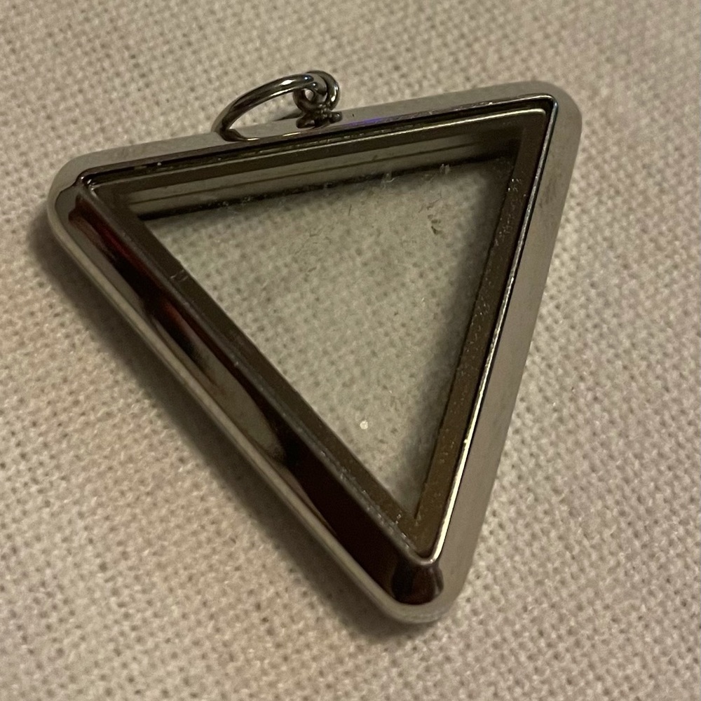 Triangle Locket - Picture 2 of 2